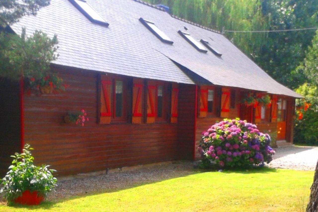 Chez Christine Bed & Breakfast Noyal-Pontivy Eksteriør bilde