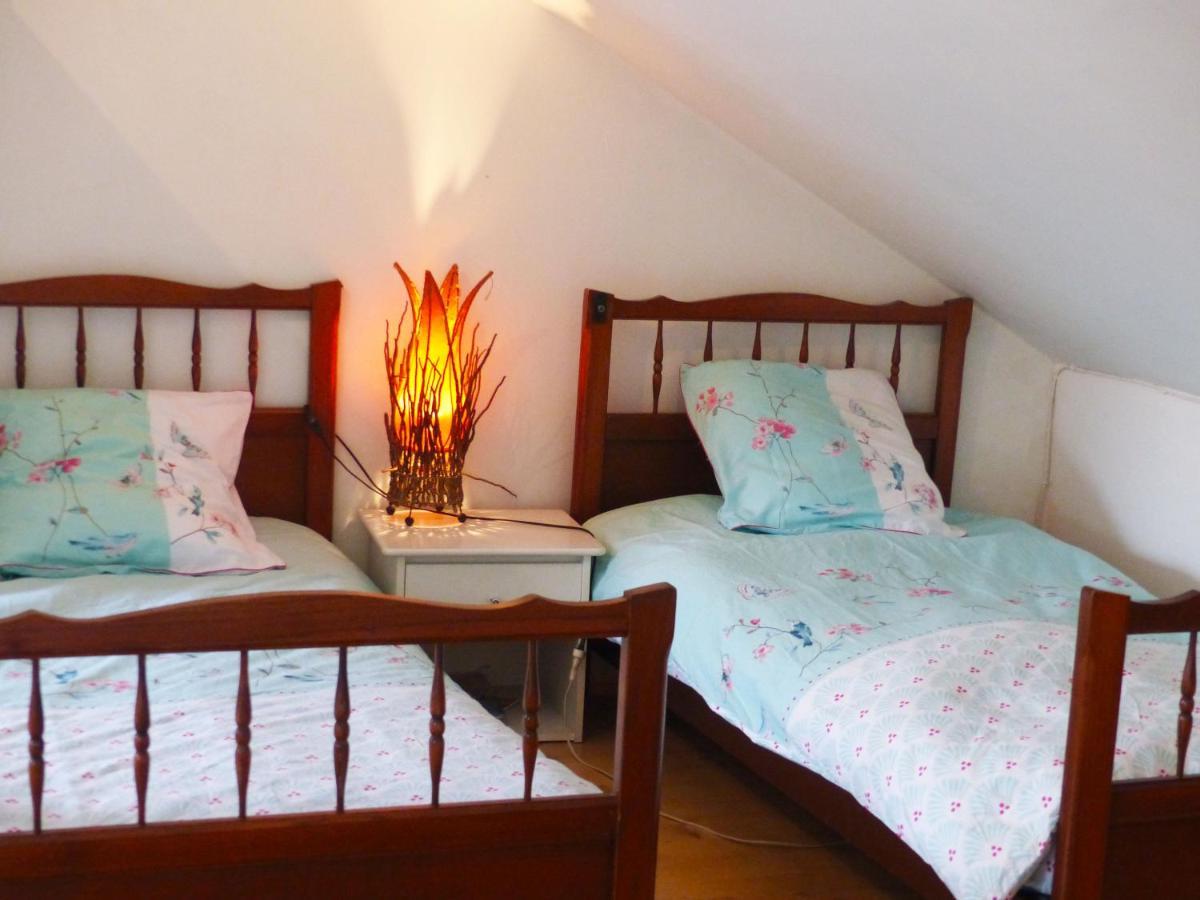 Chez Christine Bed & Breakfast Noyal-Pontivy Eksteriør bilde
